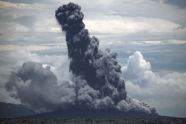 Eruption volcanique - Anak Krakatau - 3